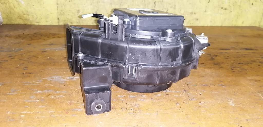 INSIGHT ZE2 МОТОР ОХЛАЖДЕНИЯ БАТАРЕИ 1J810-RBJ-0031 Honda Insight 4