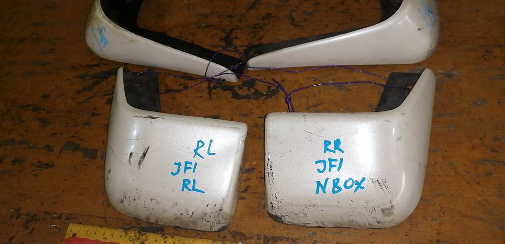 N BOX JF1 БРЫЗГОВИК (КОМПЛЕКТ), ДЕФЕКТ Honda N Box 1