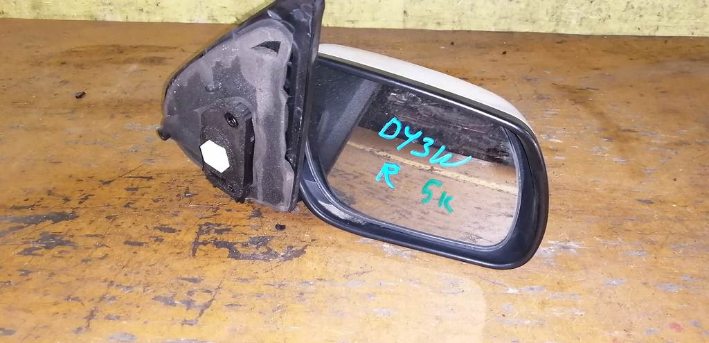 зеркало Mazda Demio 0