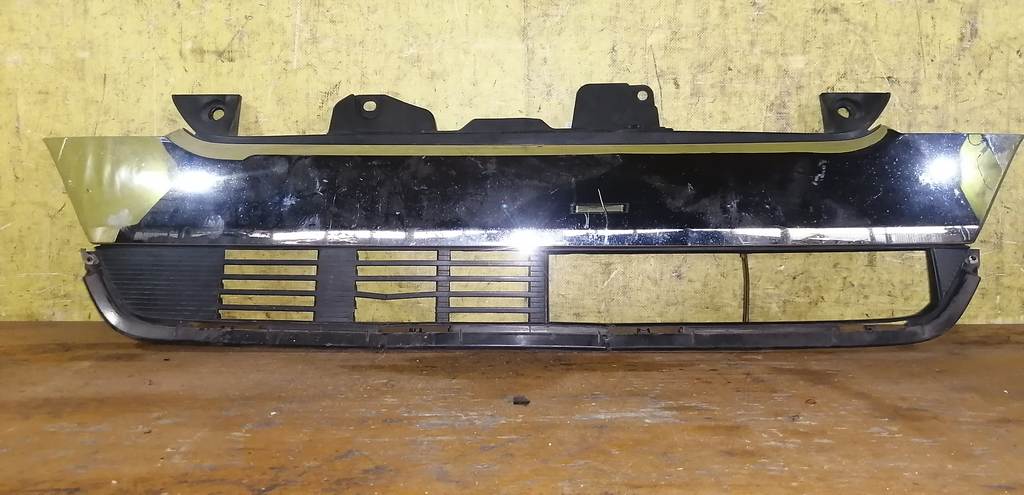 N BOX JF1 РЕШЕТКА РАДИАТОРА 71121-TY0-N210, ДЕФЕКТ Honda N Box 7