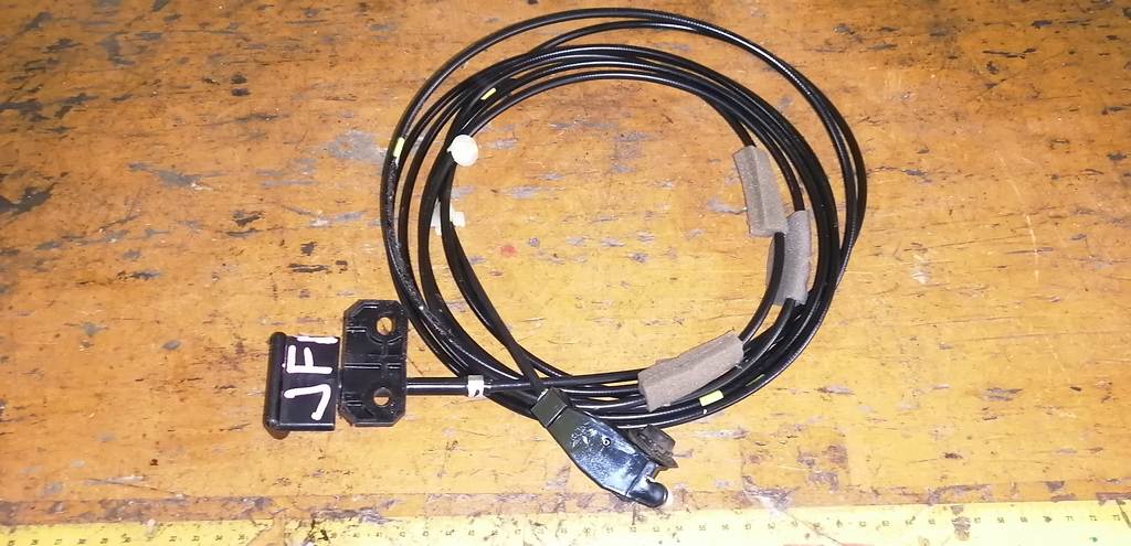 тросик лючка бака Honda N Box 0