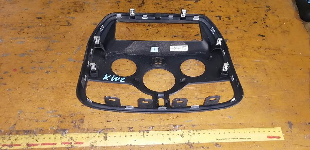 KANGOO KW0D КОНСОЛЬ МАГНИТОФОНА Renault Kangoo 1
