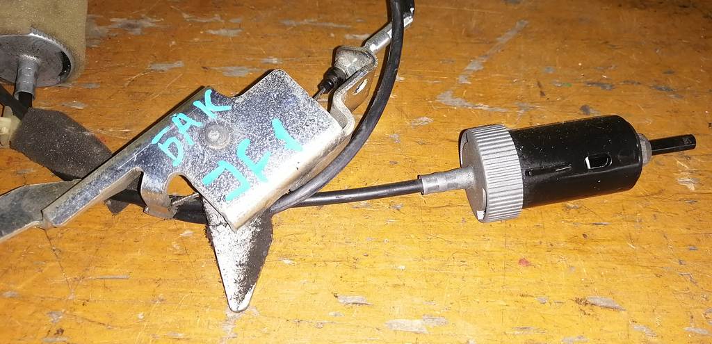 N BOX JF1 ТРОС ЛЮЧКА БЕНЗОБАКА Honda N Box 1