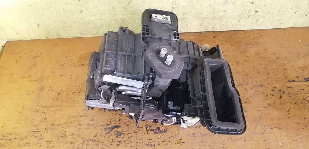 печка Nissan Tiida Latio 3