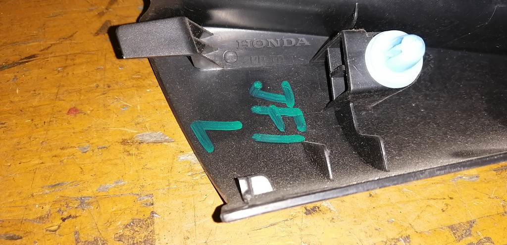 N BOX JF1 УГОЛОК ЗЕРКАЛА ЛЕВЫЙ Honda N Box 1