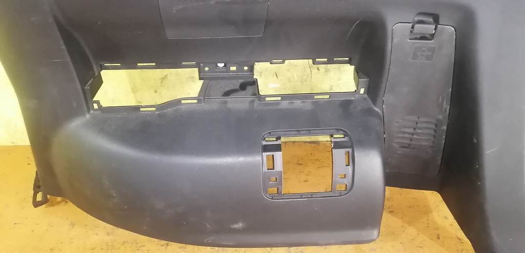 FREED GB3 ОБШИВКА БАГАЖНИКА ЗАДНЯЯ ПРАВАЯ Honda Freed 1