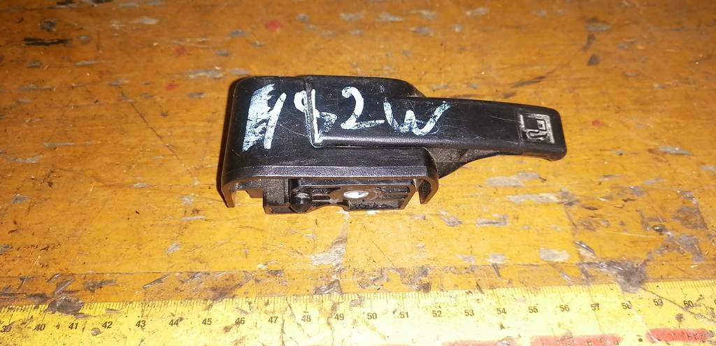 ручка открывания бензобака Mitsubishi eK Wagon 0