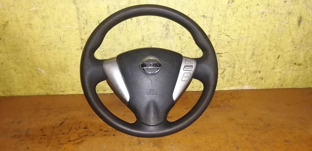 airbag водительский Nissan Serena 0