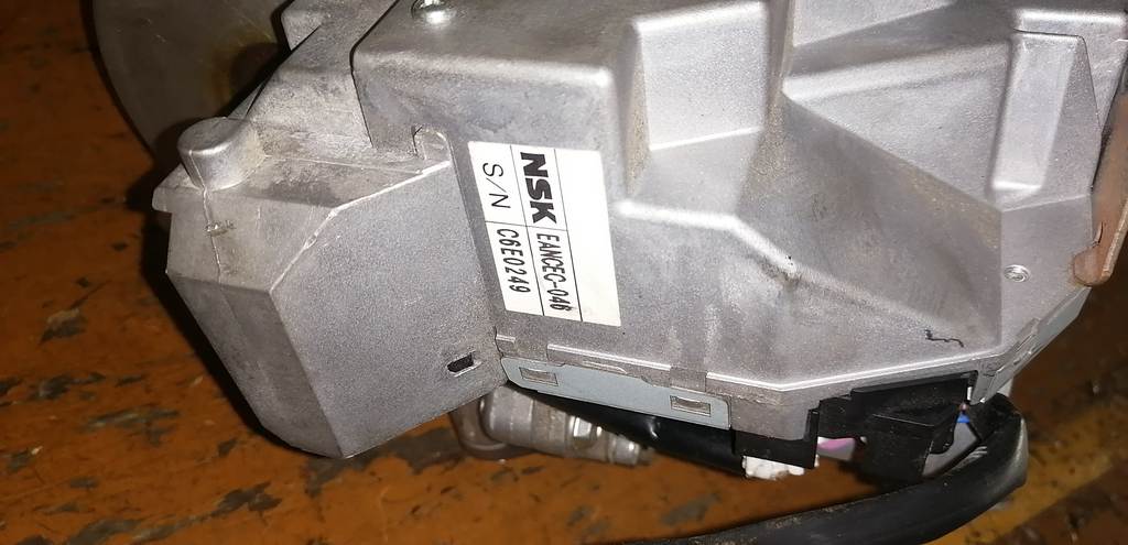 SERENA C26 РУЛЕВАЯ КОЛОНКА Nissan Serena 4