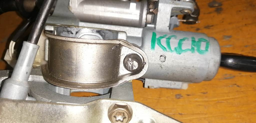 PASSO KGC10 ЗАМОК ЗАЖИГАНИЯ Toyota Passo 1