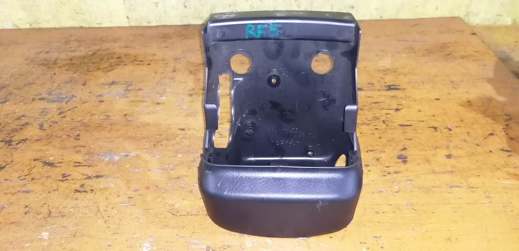 кожух рулевой колонки Honda Stepwgn 0
