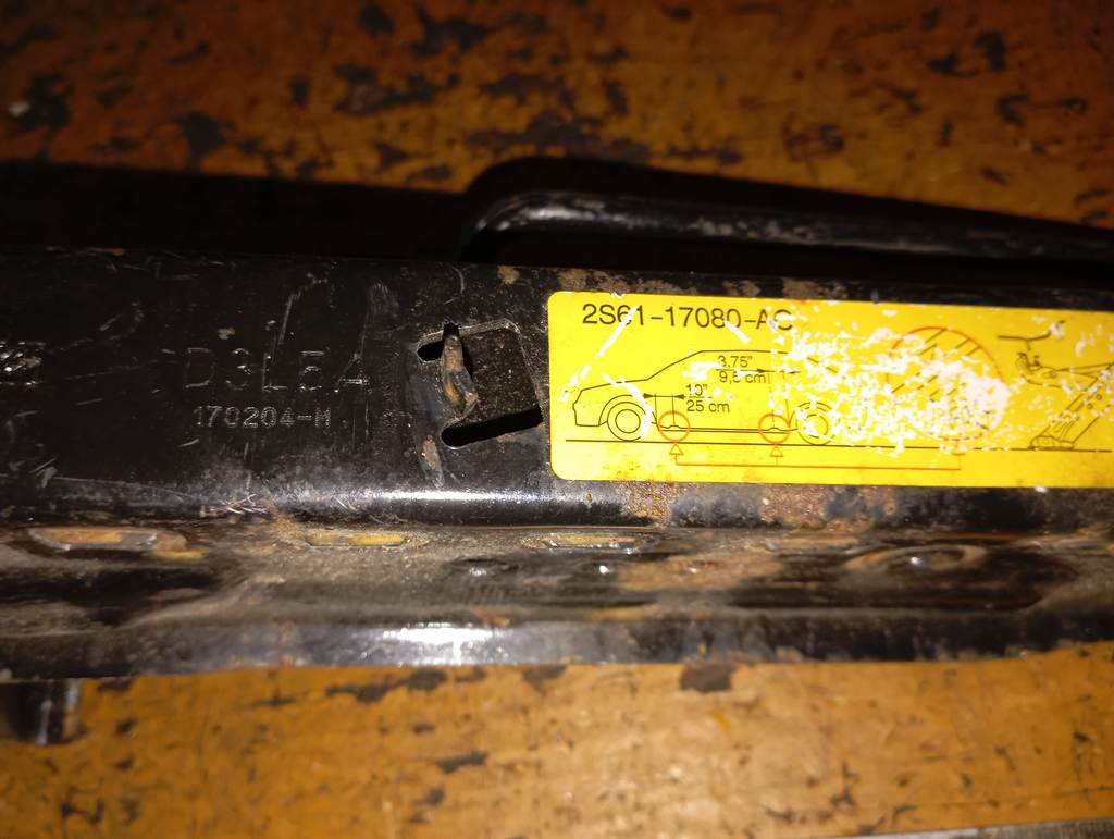 FORD ДОМКРАТ 2S61-17080-AC ДЕФЕКТ   1