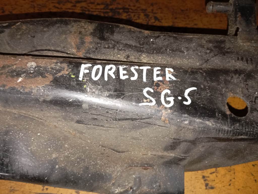 FORESTER SG5 БАЛКА ЗАДНЯЯ, ДЕФЕКТ Subaru Forester 1