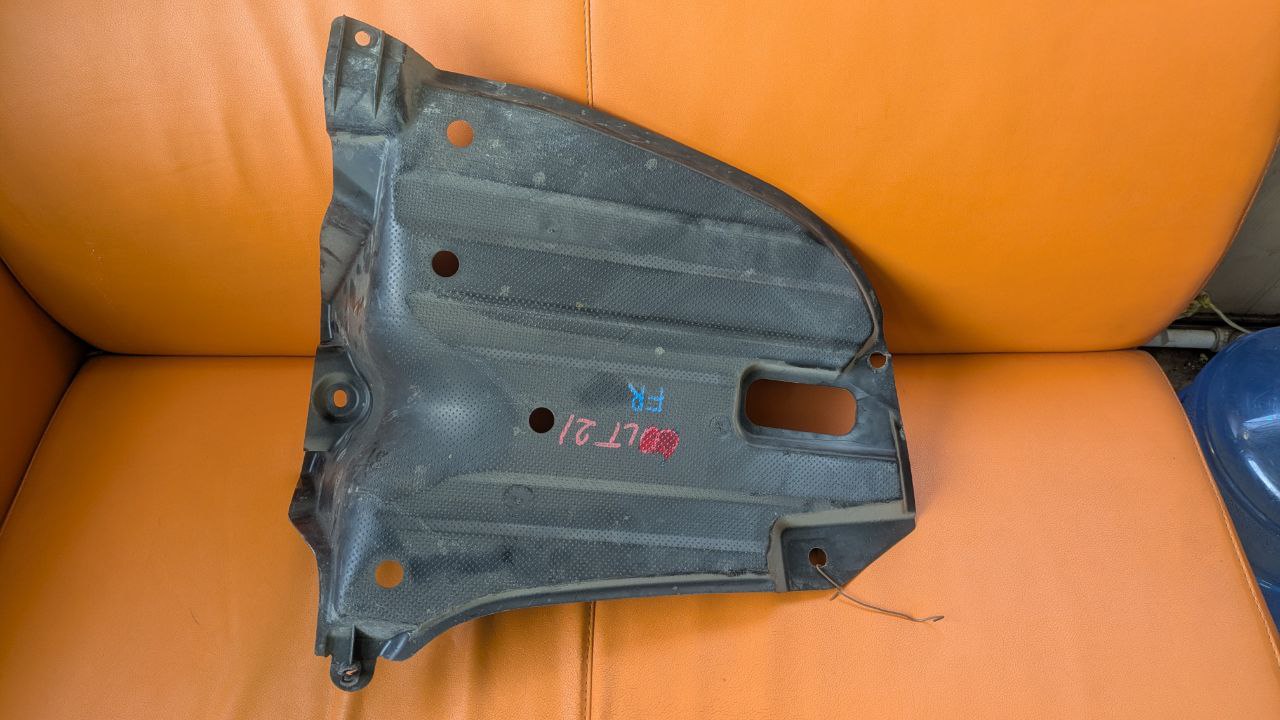 защита бампера Toyota Avensis 0