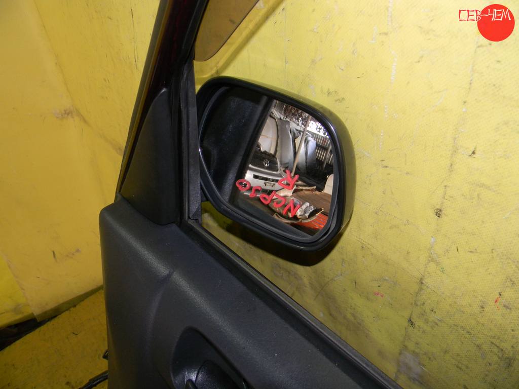 зеркало Toyota Bb