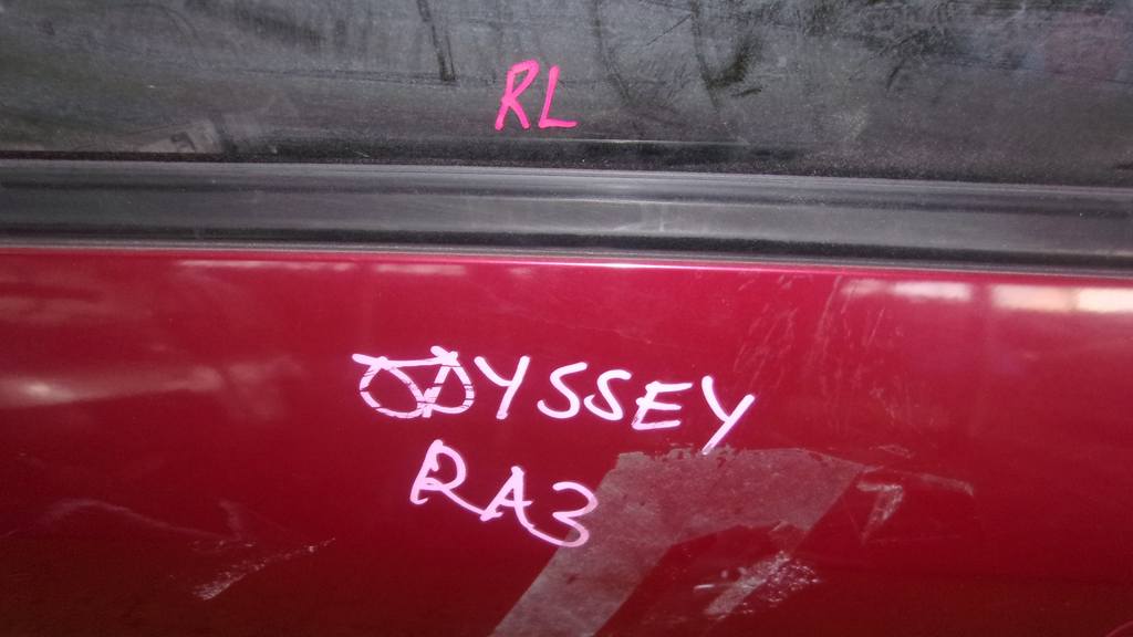 ODYSSEY RA3 ДВЕРЬ ЗАДНЯЯ ЛЕВАЯ Honda Odyssey