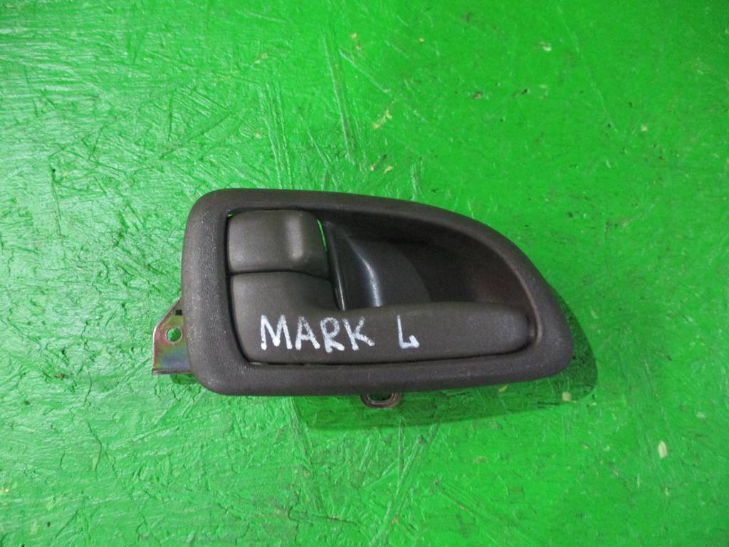 ручка в салоне Toyota Mark II