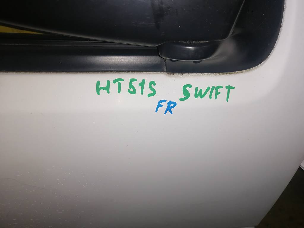 SWIFT HT51S ДВЕРЬ ПЕРЕДНЯЯ ПРАВАЯ Suzuki Swift